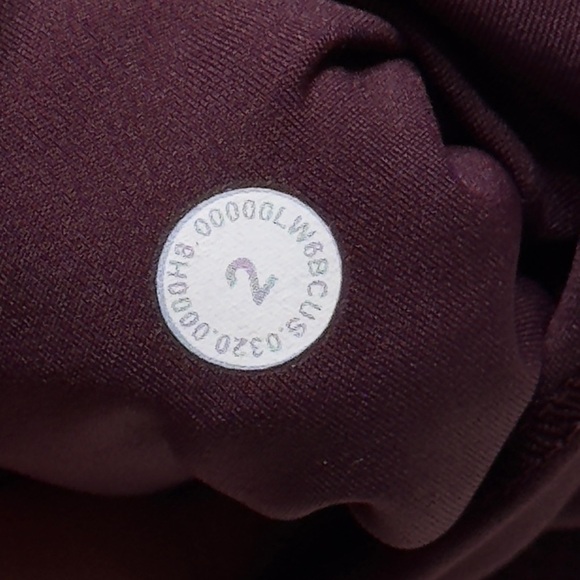 Lululemon Fast and Free Crop II 19" Cassis - Picture 4 of 9